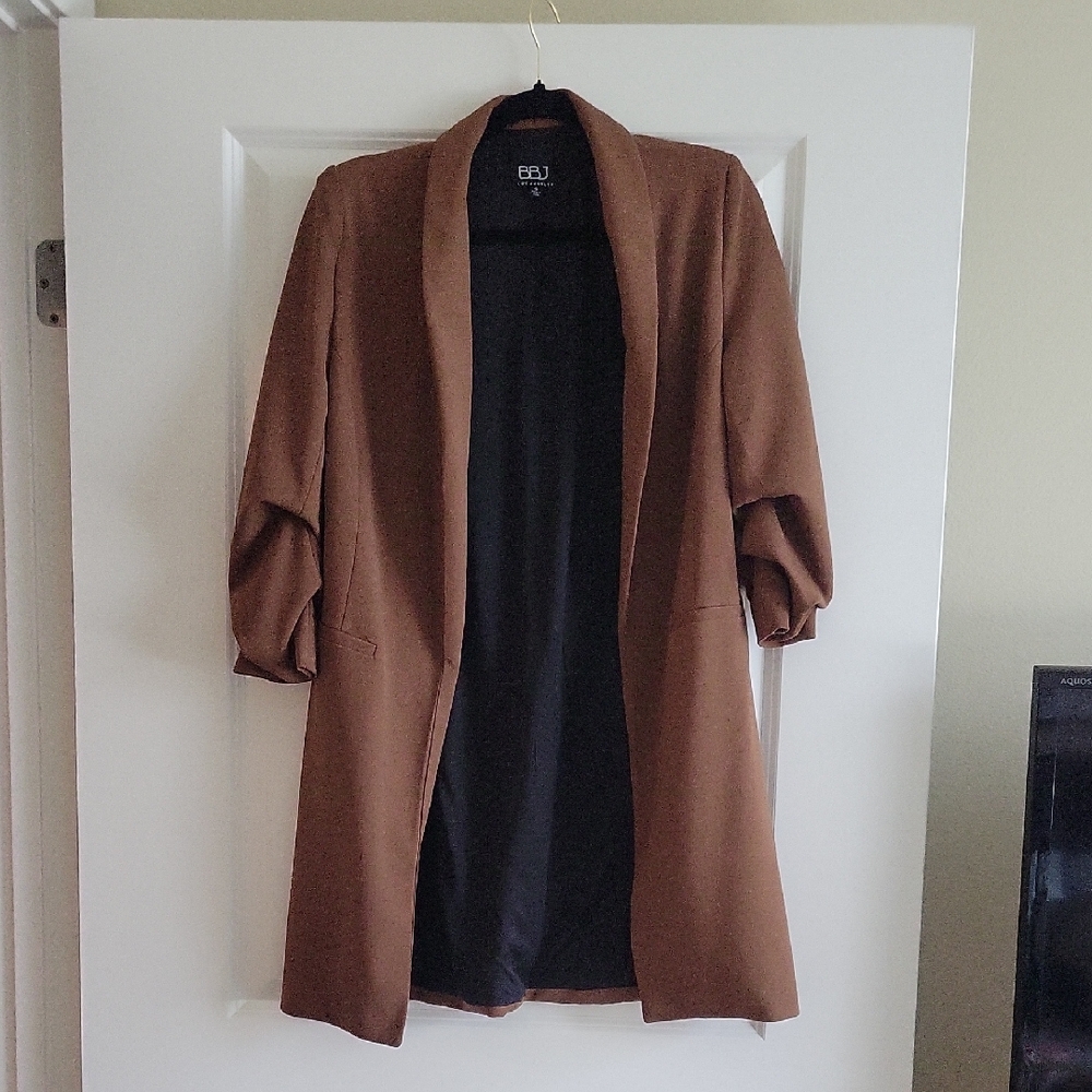 BBJ Los Angeles Brown Open Front Blazer With 3/4 Sleeve Size Small